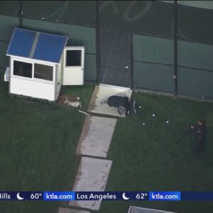 Security guard shot outside Los Angeles music executive’s home