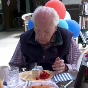 Veteran shares words of wisdom at 102nd birthday in Montecito