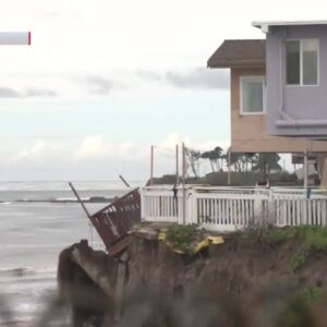 Supervisor Capps pressures Isla Vista property owners over cliff safety