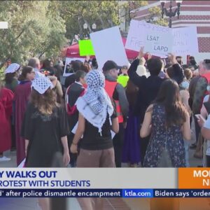 USC Faculty Walks Out In Solidarity Protest With Students