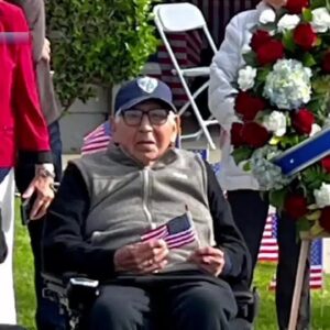 Veteran's 100th birthday celebrated with a parade