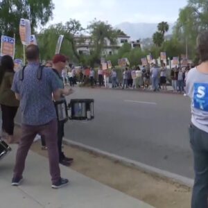 Santa Barbara teachers and supporters rally outside mediation meeting Wednesday