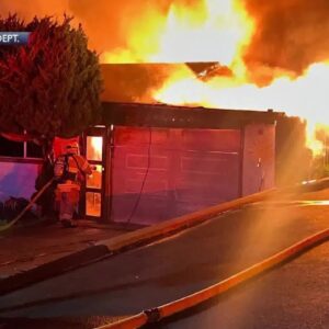 1 person dead in Morro Bay house fire