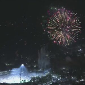 Fireworks light up Southern California sky for July 4 celebrations