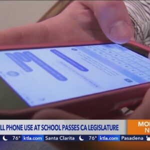 California schools may be required to restrict students’ smartphone use on campus