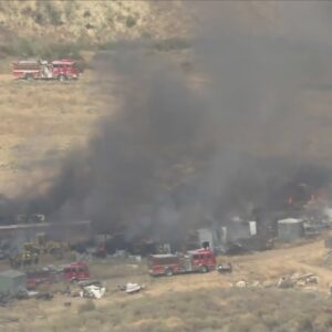 3 trailers destroyed in Castaic blaze