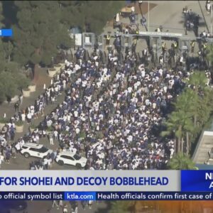 Long lines seen at Dodger Stadium for special edition Shohei Ohtani bobblehead