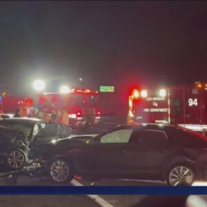 Crash on 10 freeway involves several cars, hospitalizes multiple victims