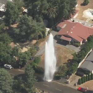 Sheared fire hydrant creates massive geyser in L.A.