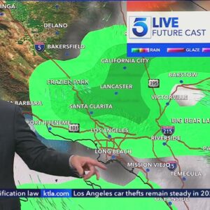 Clouds, chance of rain moving through SoCal Thursday and Friday