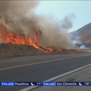 Riverside County wildfire prompts evacuation warnings