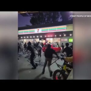 Video captures 50 juveniles ransacking 7-Eleven in Los Angeles