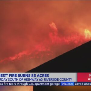 Canyon Crest fire burns near homes in Riverside County