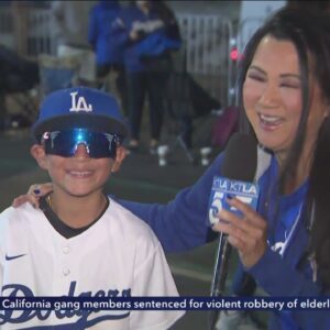 Dodgers fans from far and wide flock to DTLA for World Series parade