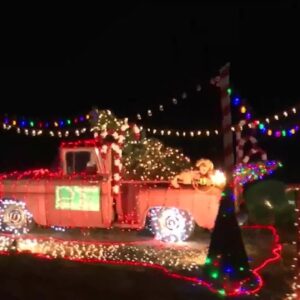 Popular 'Christmas in the Country' drive-through light show opens in Santa Maria