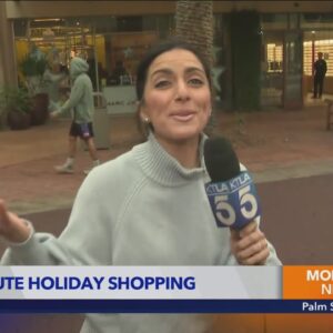 Last-minute shoppers raid malls, stores on Christmas Eve