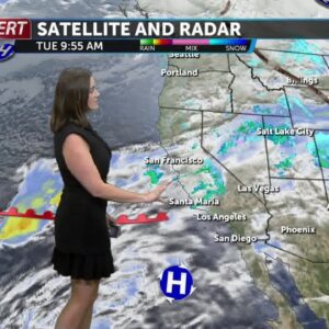 One more day of rain, tracking a warmer & dry Thanksgiving