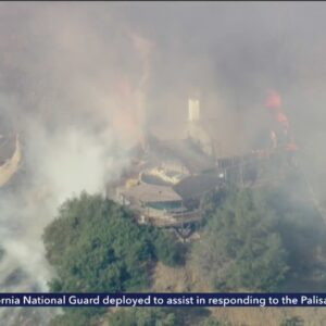 House goes up in flames after Palisades Fire reaches neighborhood near Brentwood