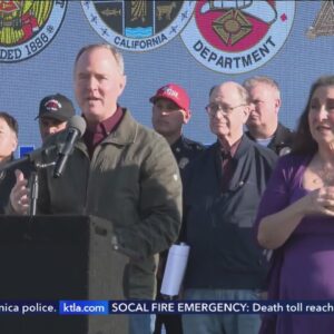 Lawmakers tour Palisades Fire burn areas in Southern California