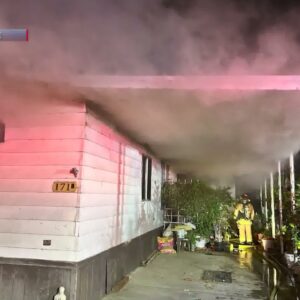 Mobile home catches fire in Buellton Friday night