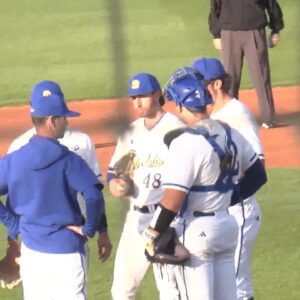 Gauchos drop mid-week game to Saint Mary's