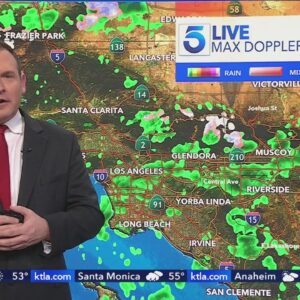 Scattered showers expected to lead into sunny Southern California weekend